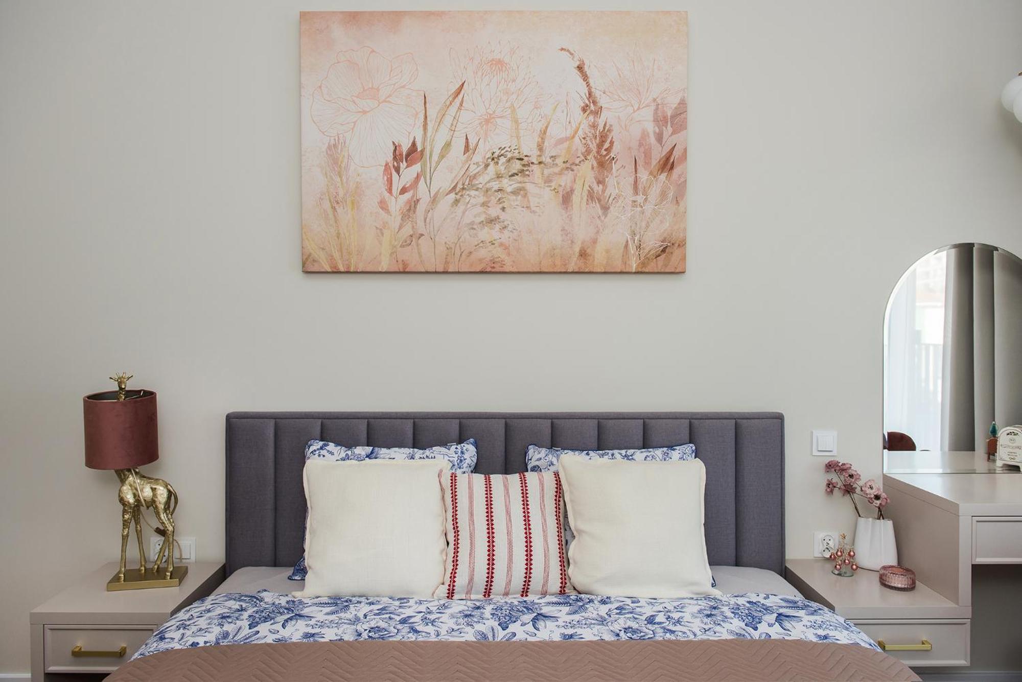Apartment Blue Near Schindler *